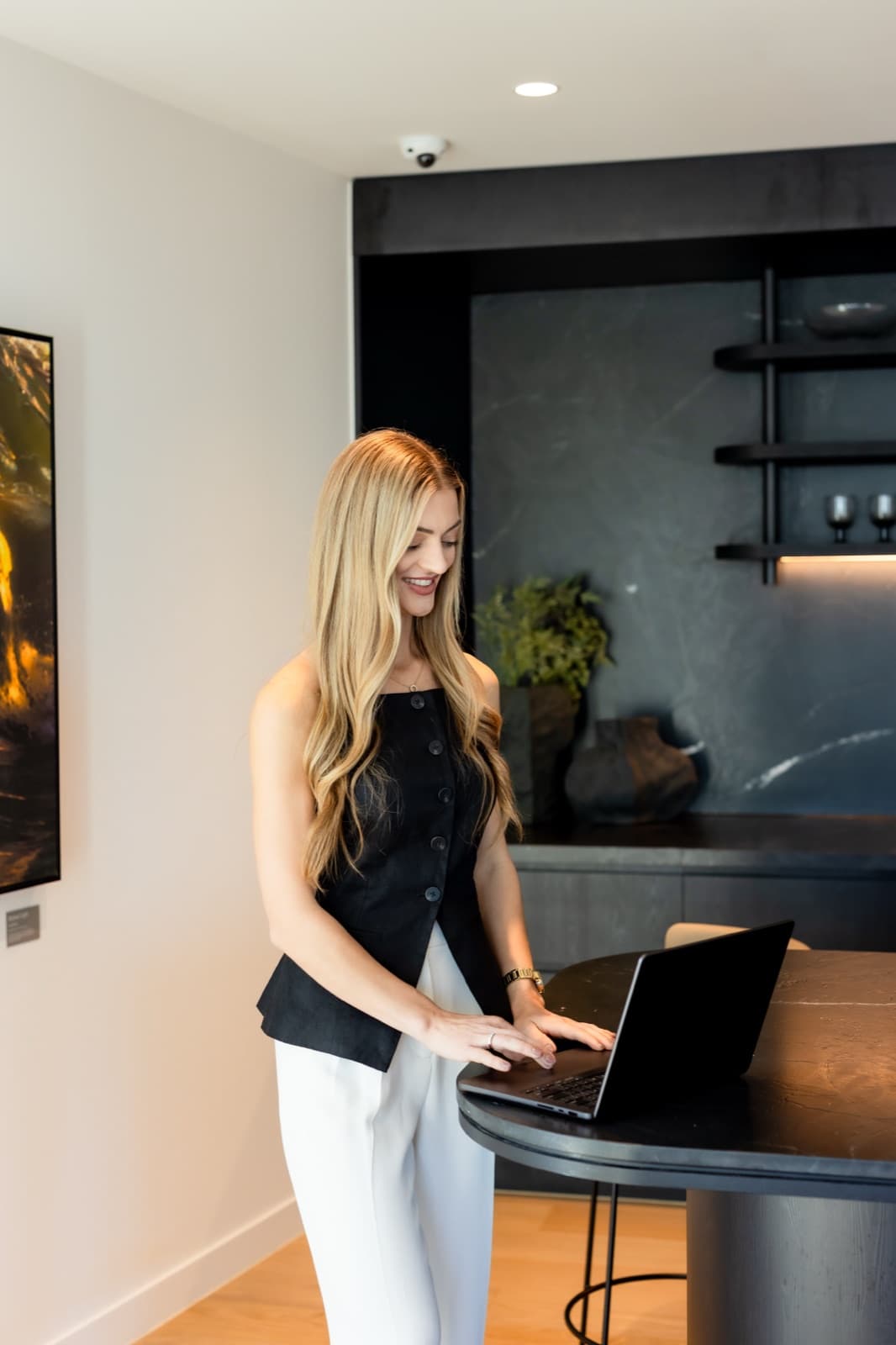 Rebecca Tickner equipment and vehicle finance broker