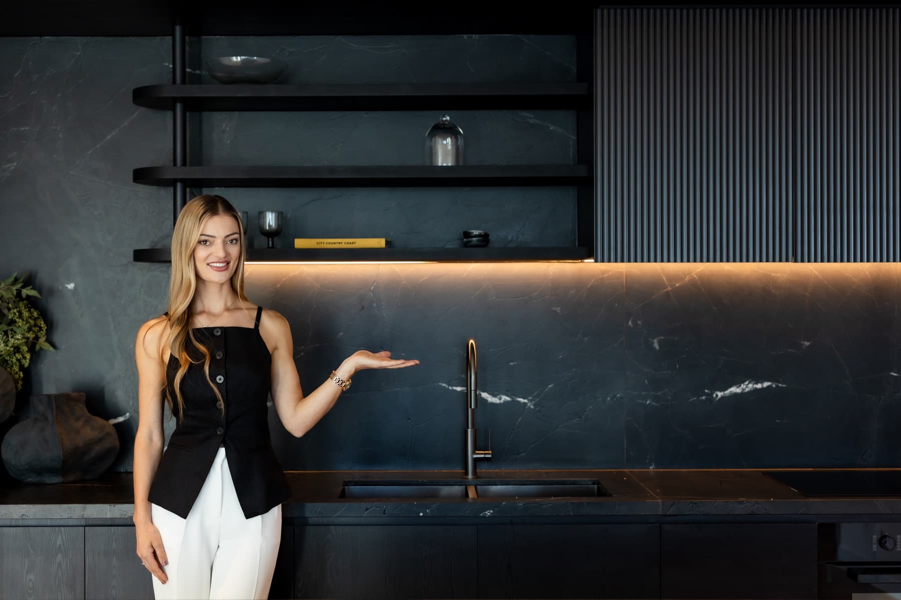 Rebecca Tickner, finance broker, construction lending